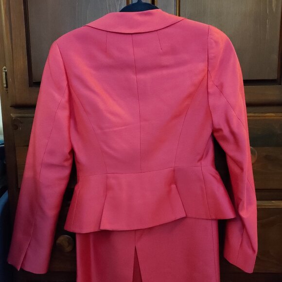 LK Bennett skirt suit - NWT pink jacket & skirt - US2/UK6/EUR34 - silk & wool - Picture 2 of 12